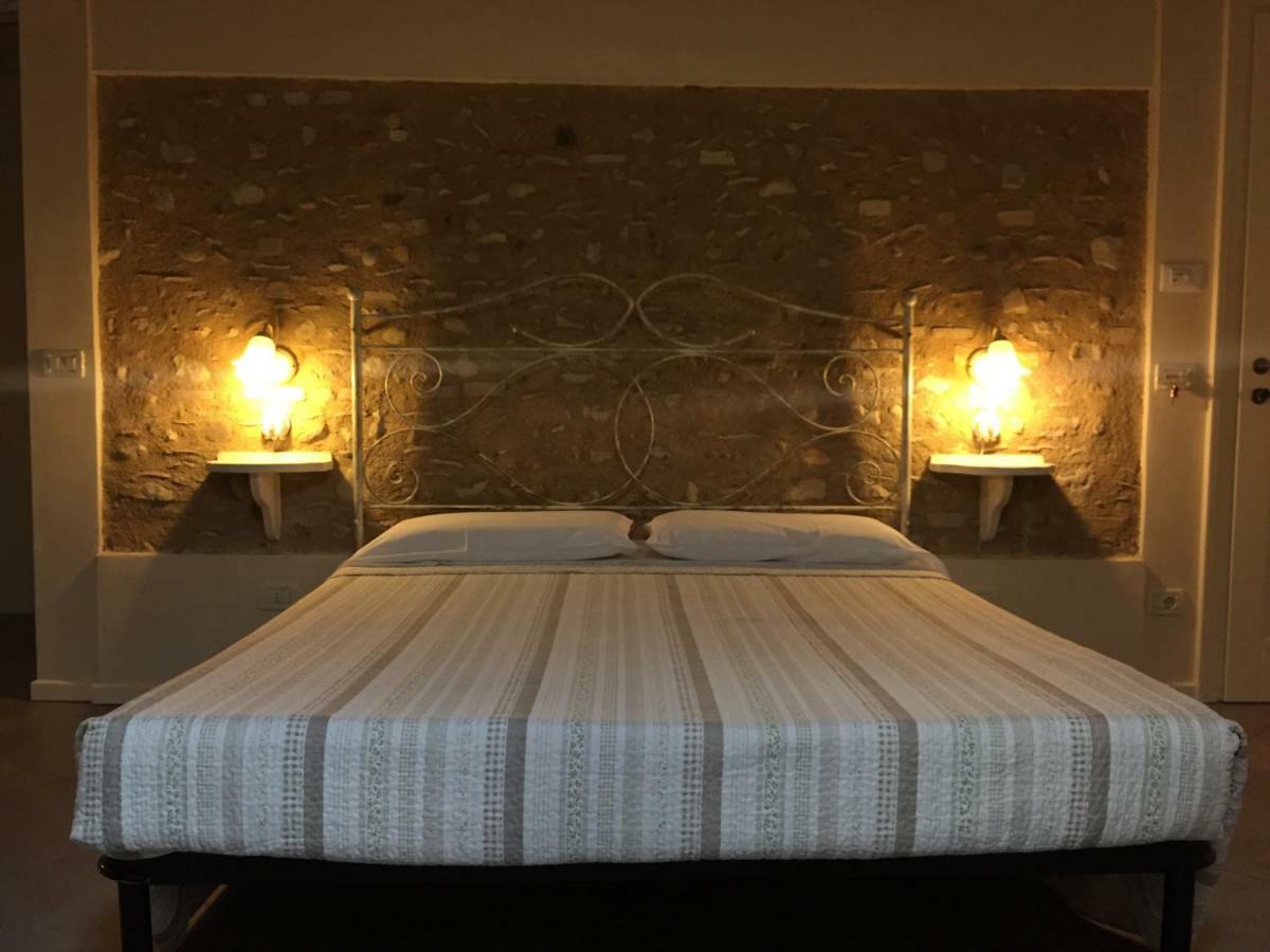 Casal Del Pigno Hotel Peschiera del Garda Luaran gambar